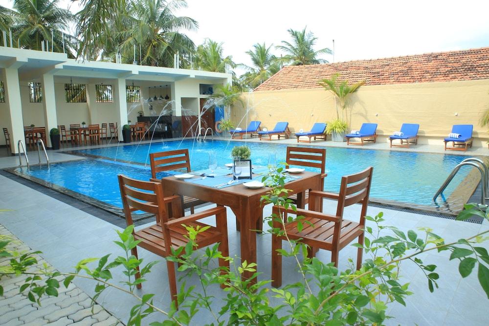 The Ocean Pearl Hotel Negombo Luaran gambar