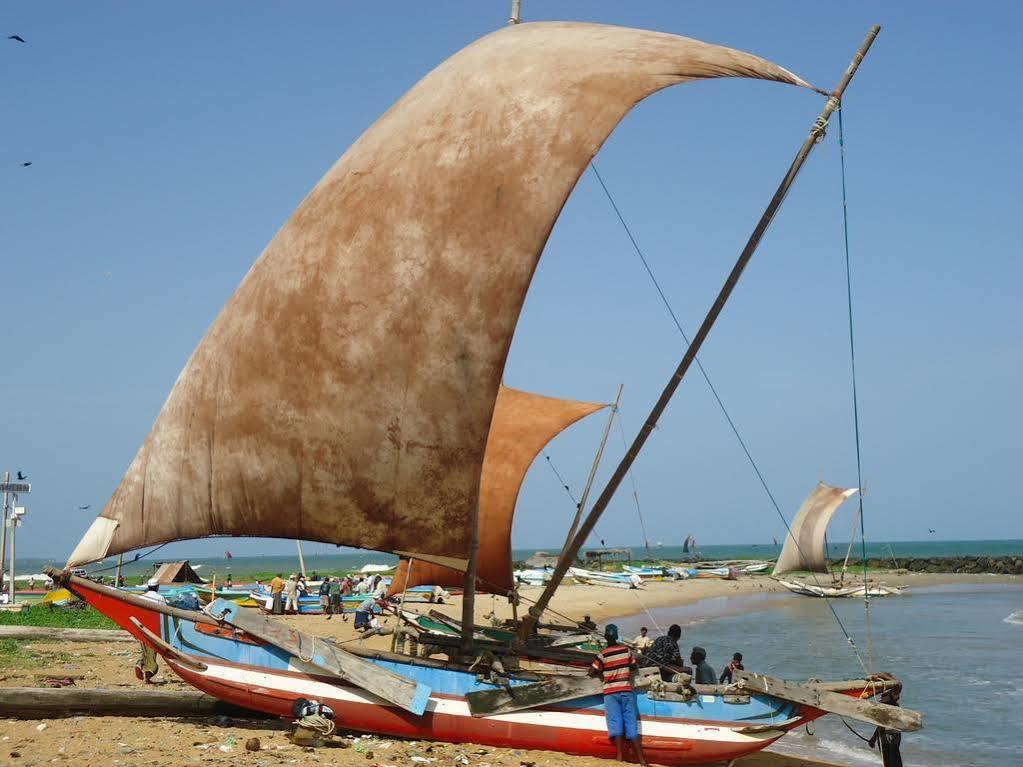 The Ocean Pearl Hotel Negombo Luaran gambar